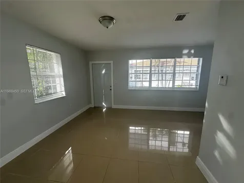 740 84th Street Miami Beach FL 33141