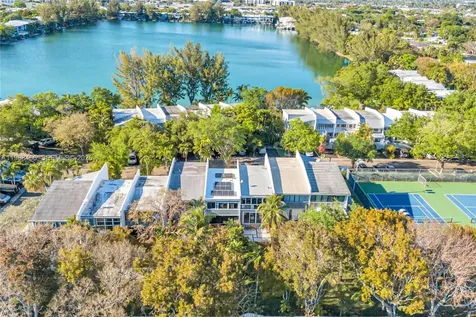 7018 SW 53rd Lane Miami FL 33155