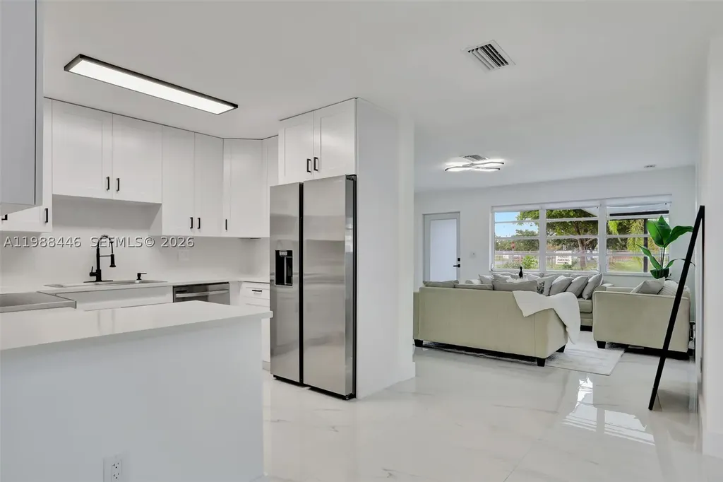 1220 NE 8th Street Pompano Beach FL 33060