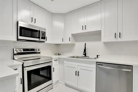 1220 NE 8th Street Pompano Beach FL 33060