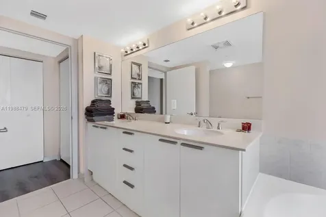 16699 Collins Avenue Sunny Isles Beach FL 33160