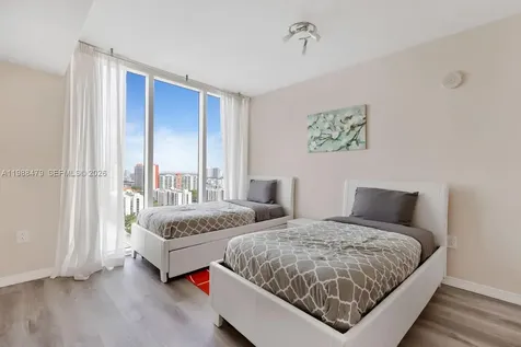 16699 Collins Avenue Sunny Isles Beach FL 33160