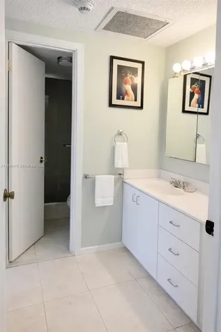500 Bayview Drive Sunny Isles Beach FL 33160
