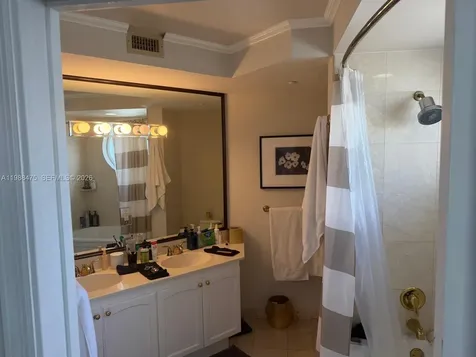 7330 Ocean Terrace Miami Beach FL 33141