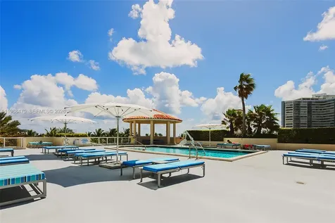 7330 Ocean Terrace Miami Beach FL 33141
