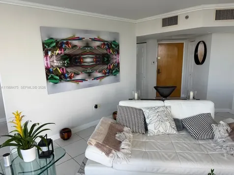 7330 Ocean Terrace Miami Beach FL 33141