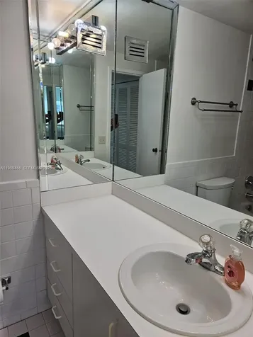 3505 S Ocean Drive Hollywood FL 33019