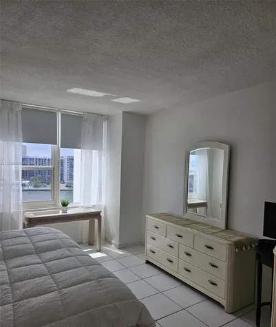3505 S Ocean Drive Hollywood FL 33019