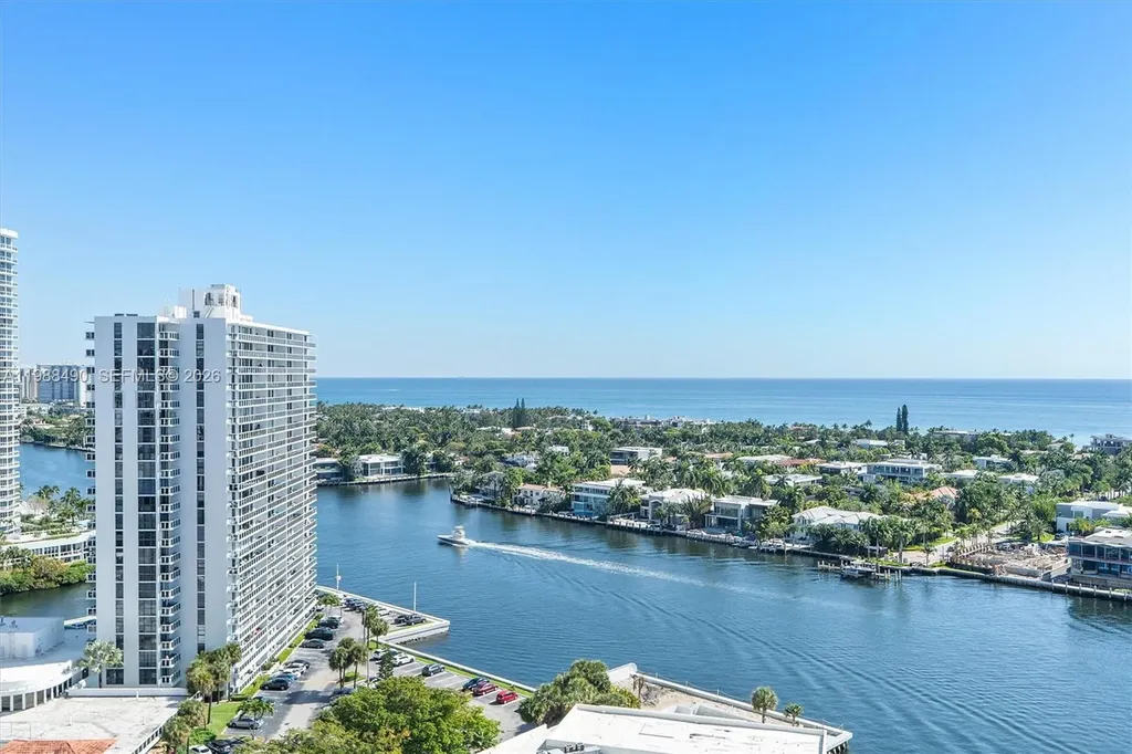 20281 E Country Cub Drive Aventura FL 33180