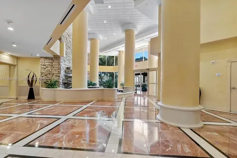 20281 E Country Cub Drive Aventura FL 33180