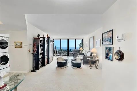 20281 E Country Cub Drive Aventura FL 33180