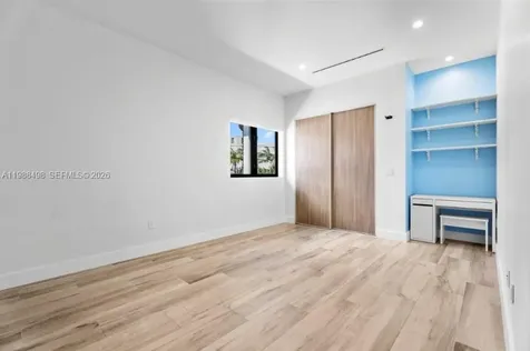 12885 N Bayshore Drive North Miami FL 33181