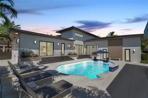 12885 N Bayshore Drive North Miami FL 33181