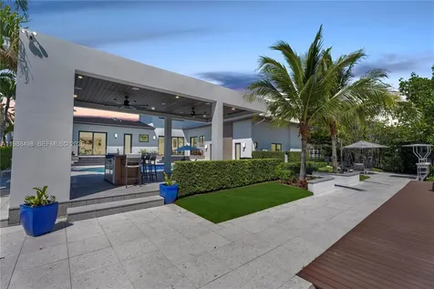 12885 N Bayshore Drive North Miami FL 33181