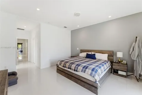 3407 Day Avenue Miami FL 33133