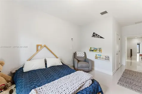 3407 Day Avenue Miami FL 33133