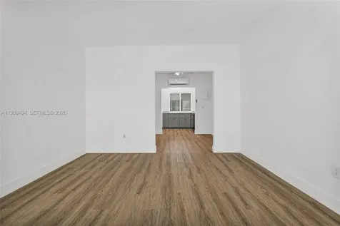 319 80th Street Miami Beach FL 33141