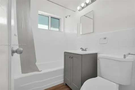 319 80th Street Miami Beach FL 33141