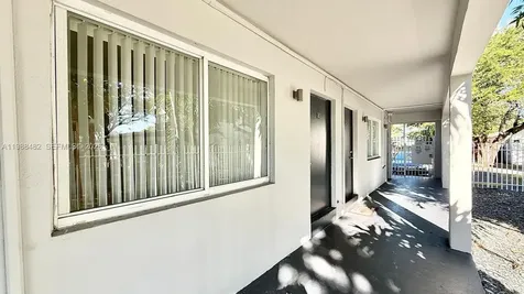 42 SW 14th Street Dania Beach FL 33004