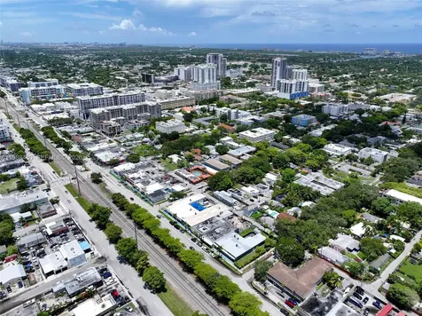 601 S 21st Avenue Hollywood FL 33020