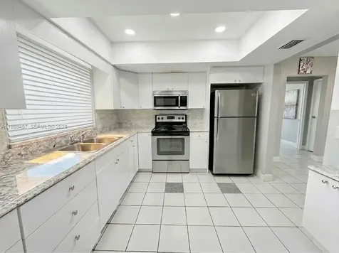 2498 NW 98th Lane Sunrise FL 33322