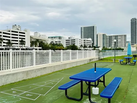 600 E Parkview Drive Hallandale Beach FL 33009