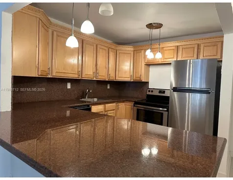 600 E Parkview Drive Hallandale Beach FL 33009