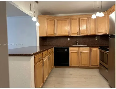600 E Parkview Drive Hallandale Beach FL 33009