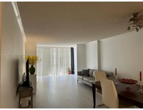 600 E Parkview Drive Hallandale Beach FL 33009