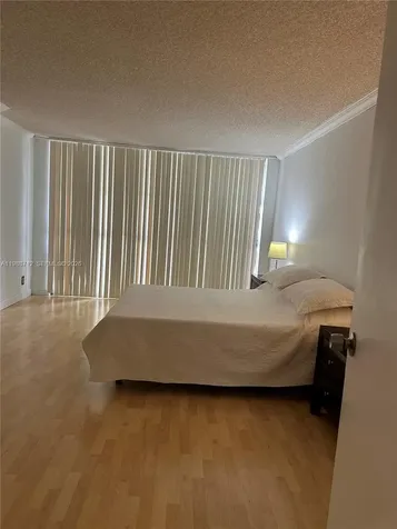 600 E Parkview Drive Hallandale Beach FL 33009