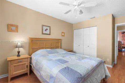 1199 SW 109th Lane Davie FL 33324