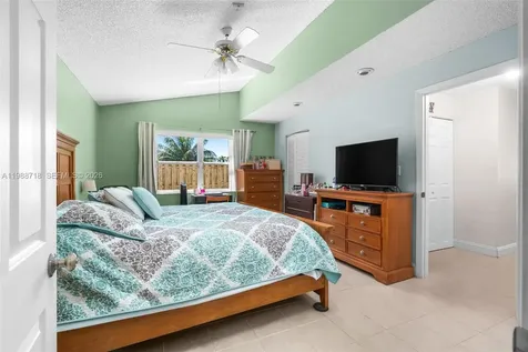 1199 SW 109th Lane Davie FL 33324