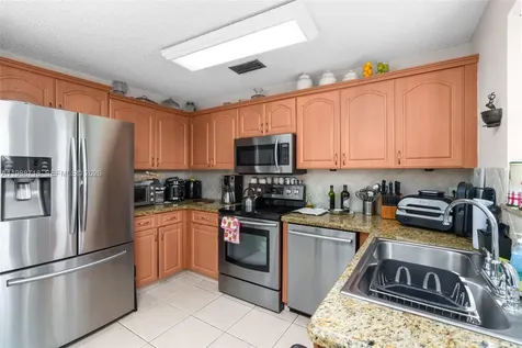 1199 SW 109th Lane Davie FL 33324