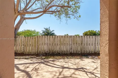1199 SW 109th Lane Davie FL 33324