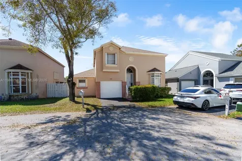 1199 SW 109th Lane Davie FL 33324