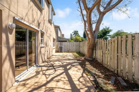 1199 SW 109th Lane Davie FL 33324