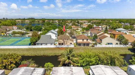 1199 SW 109th Lane Davie FL 33324