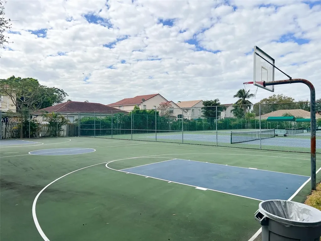 3464 SW 51st Street Hollywood FL 33312