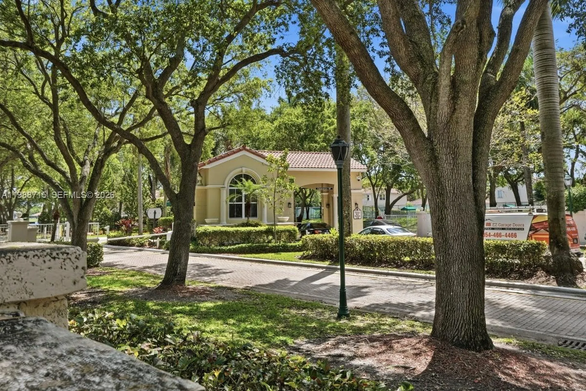 3464 SW 51st Street Hollywood FL 33312