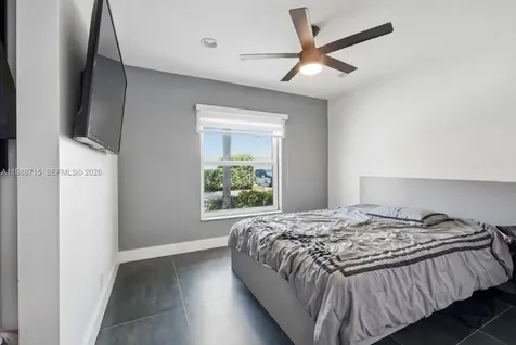 3464 SW 51st Street Hollywood FL 33312