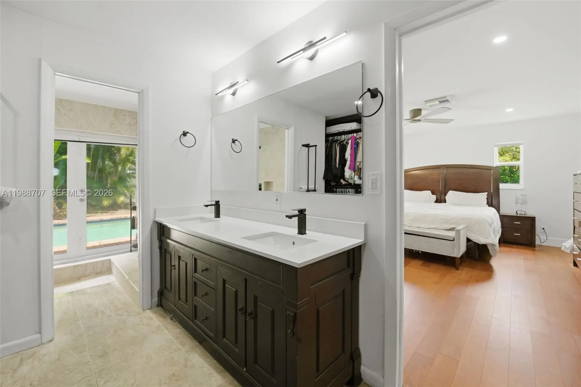 395 NW 89th Lane Coral Springs FL 33071