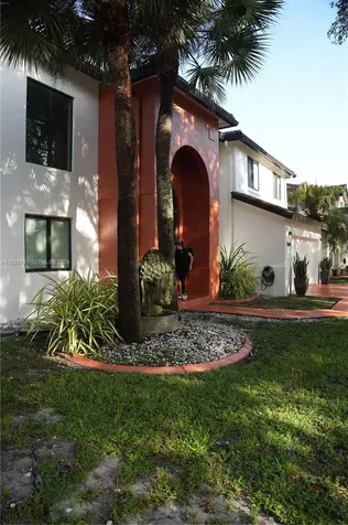19262 NW 89th Avenue Hialeah FL 33018