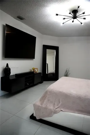 19262 NW 89th Avenue Hialeah FL 33018
