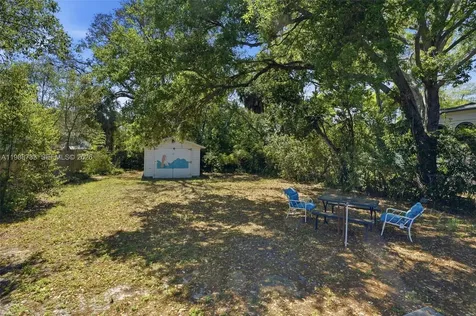527 Wildwood Way Clearwater FL 33756
