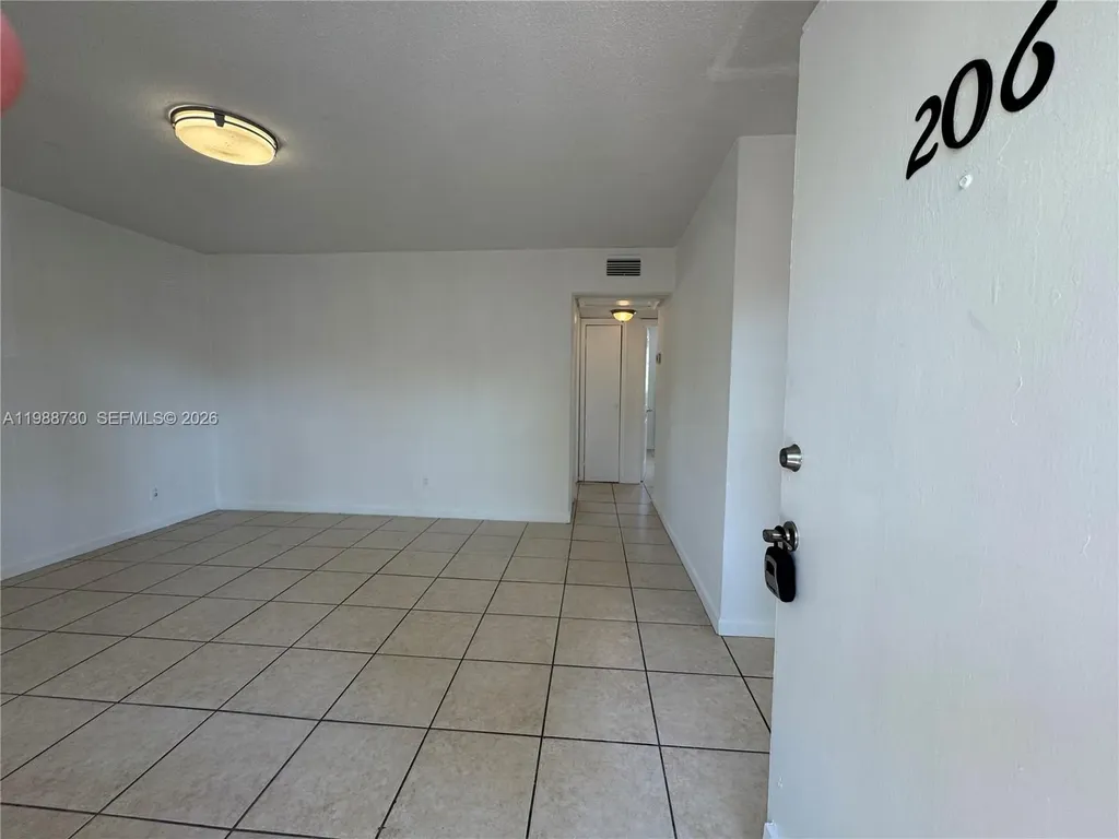 4732 SW 33rd Avenue Dania Beach FL 33312
