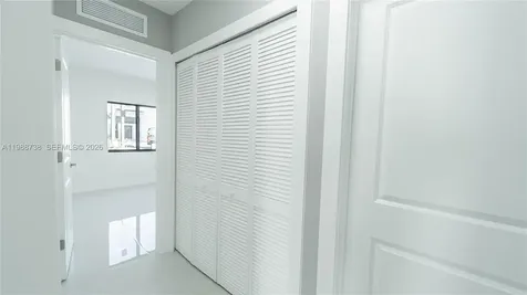 22840 SW 122nd Place Miami FL 33170