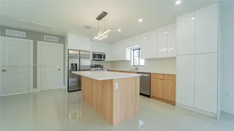 22840 SW 122nd Place Miami FL 33170