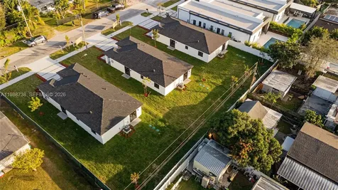 22840 SW 122nd Place Miami FL 33170