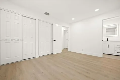 4871 SW 20th Street Fort Lauderdale FL 33317