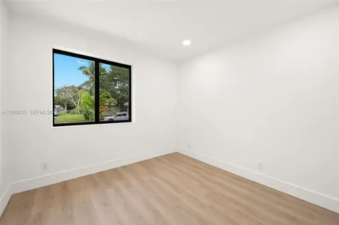 4871 SW 20th Street Fort Lauderdale FL 33317